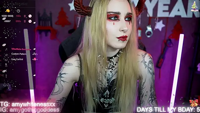 amywhitenessxx online show from December 20, 2:21 pm