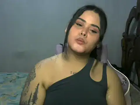 antonellasex1998 online show from April 14, 11:38 pm
