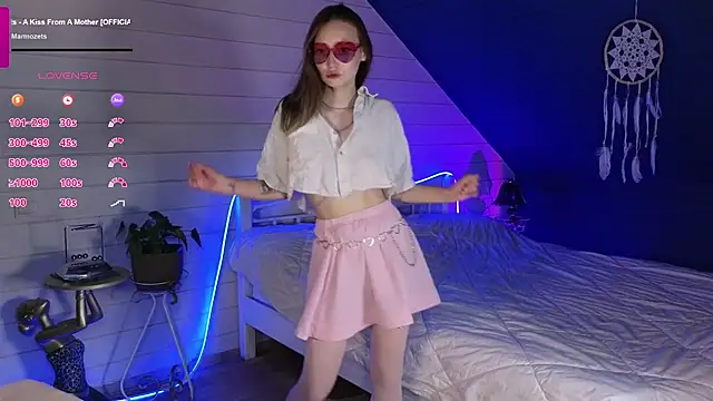 evierosen online show from July 6, 7:05 pm