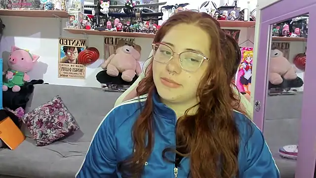 soficammy online show from March 8, 2:04 am