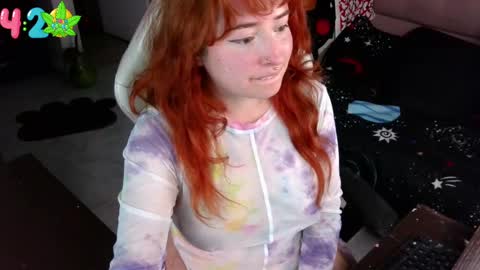Snapshot of 111lucygrim111 chatting on January 26, 12:16 am 111lucygrim111 online show from January 26, 12:16 am