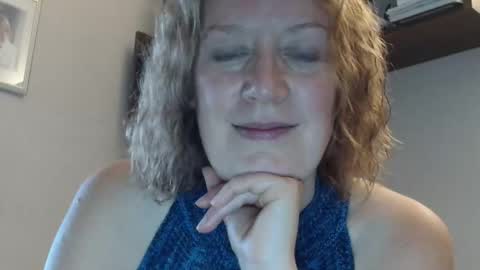 Snapshot of 12ennie chatting on September 19, 6:56 am 12ennie online show from September 19, 6:56 am