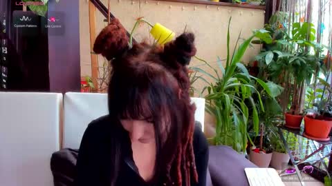 Moona  online show from September 24, 9:41 am