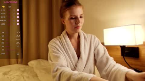 VICTORIA online show from November 4, 1:10 am