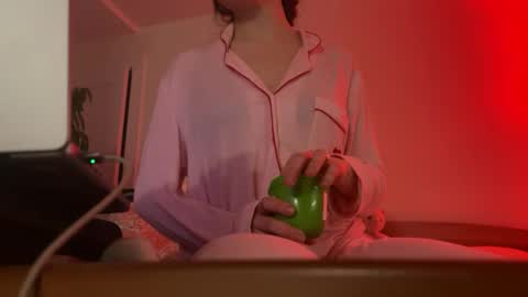 1sttimeomg online show from January 22, 5:37 am