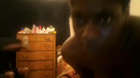 Snapshot of 69hersheycisses chatting on October 23, 11:11 pm 69hersheycisses online show from October 23, 11:11 pm
