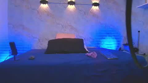  abby rouss online show from October 17, 3:10 am