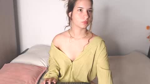_abrill_20 online show from May 13, 6:08 am