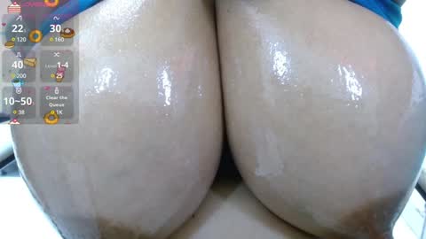 Snapshot of _alegriamartinez_ chatting on January 15, 11:43 am _alegriamartinez_ online show from January 15, 11:43 am