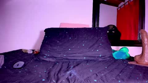 Snapshot of _alexaa_20 chatting on February 11, 12:15 pm Alexa online show from February 11, 12:15 pm