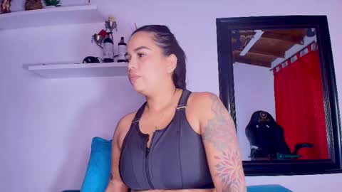 Snapshot of _alexaa_20 chatting on February 21, 11:55 am Alexa online show from February 21, 11:55 am
