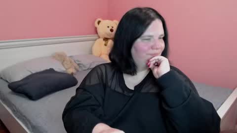 _alexandra_ray_ online show from November 25, 4:53 pm