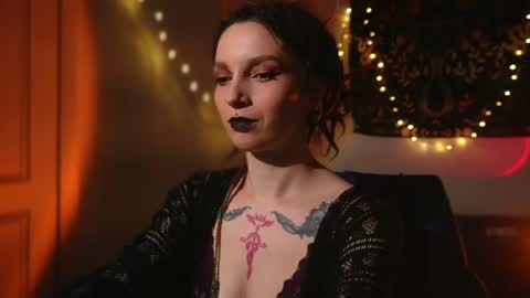 Alice Morrison Mistress Datura online show from May 27, 5:43 pm