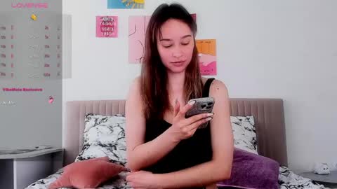 Alice online show from April 21, 8:43 am