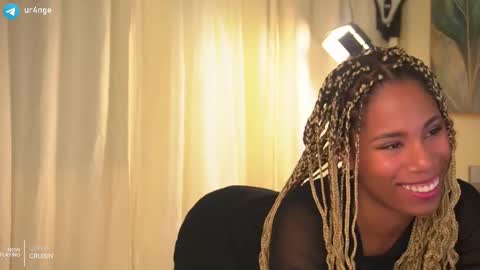 Snapshot of _angeleyes chatting on October 30, 11:06 pm Angie -  online show from October 30, 11:06 pm