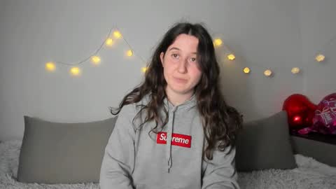 Anna online show from April 3, 6:17 pm