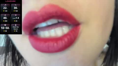 Snapshot of _antomouth_paradise chatting on February 13, 9:50 pm antonia online show from February 13, 9:50 pm