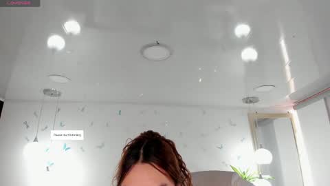 antonnela online show from April 19, 3:01 pm