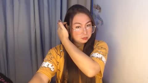Snapshot of _arah chatting on October 15, 12:08 pm arah online show from October 15, 12:08 pm