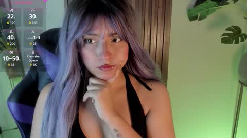   online show from February 25, 12:58 pm