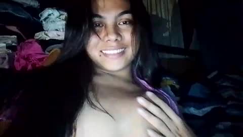 _asianslutyymikha_ online show from October 12, 6:21 pm