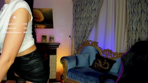 Snapshot of _bounty_69_ chatting on February 6, 9:06 pm lovense squirt bigboobs anal online show from February 6, 9:06 pm
