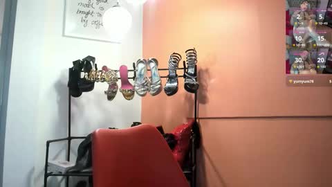 Snapshot of _brendamichel_ chatting on September 20, 1:09 pm Brenda online show from September 20, 1:09 pm