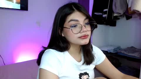   online show from November 12, 6:55 am