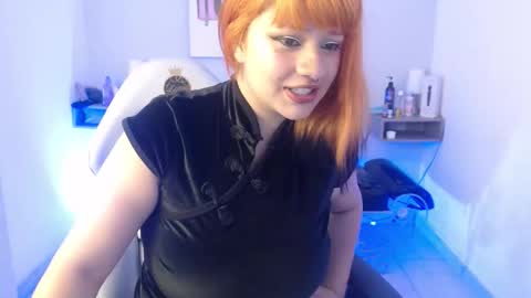 Carlotta Fiore online show from February 17, 1:54 pm