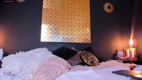 Snapshot of _caro_lyne_ chatting on January 21, 2:26 pm Carolina online show from January 21, 2:26 pm