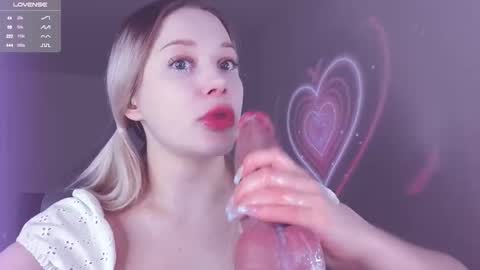 Angelina online show from March 4, 6:03 pm