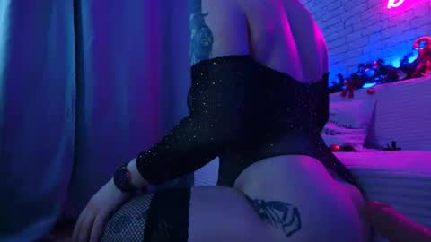 Nica online show from January 16, 8:32 am