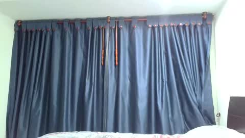 _cristal15 online show from November 8, 11:32 pm