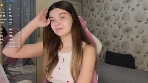 Snapshot of _cute_ice chatting on January 25, 4:23 am _cute_ice online show from January 25, 4:23 am
