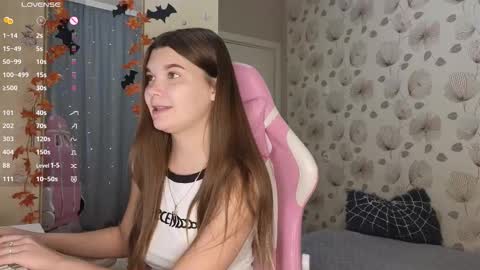 Snapshot of _cute_ice chatting on October 19, 5:53 am _cute_ice online show from October 19, 5:53 am
