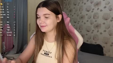 Snapshot of _cute_ice chatting on January 19, 4:44 am _cute_ice online show from January 19, 4:44 am