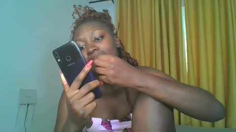 STEPH online show from October 18, 5:54 am