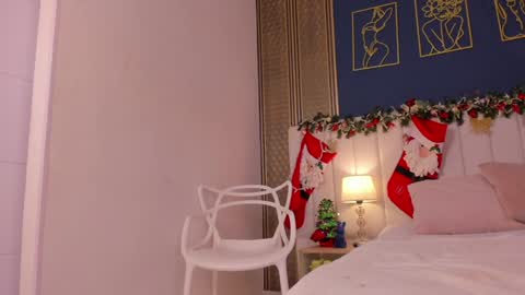 Dakota online show from December 21, 11:33 am