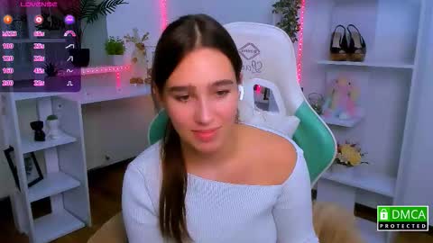 Lizzy  online show from November 27, 12:24 am