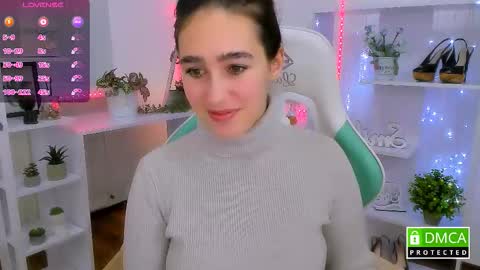 Lizzy  online show from January 10, 10:03 pm