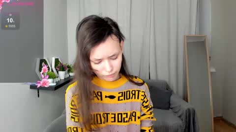 Snapshot of _emily__strike_ chatting on December 4, 9:40 am _emily__strike_ online show from December 4, 9:40 am