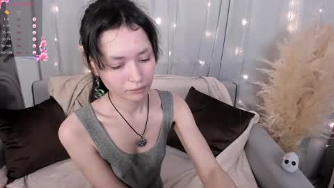 Snapshot of _emily__strike_ chatting on January 21, 9:57 am _emily__strike_ online show from January 21, 9:57 am
