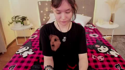 _emily__strike_ online show from May 28, 2:09 am