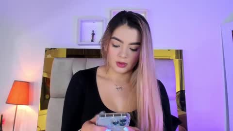 Isabella online show from March 11, 12:06 pm