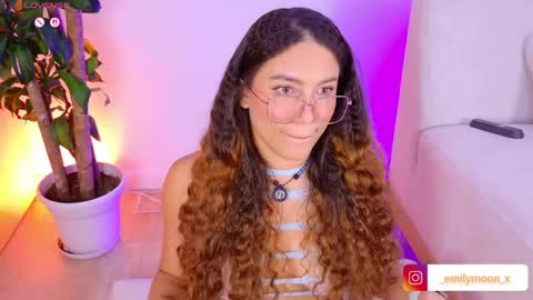 Emi online show from April 6, 4:46 am