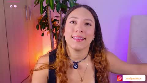 Emi online show from February 5, 1:19 am