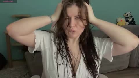 Snapshot of _enni__ chatting on October 19, 9:06 pm Sam online show from October 19, 9:06 pm