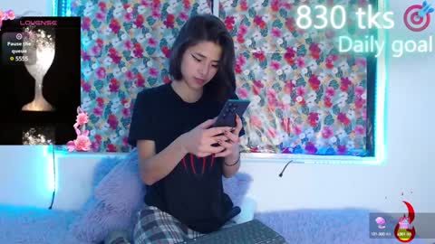 Gwen online show from January 22, 5:16 am