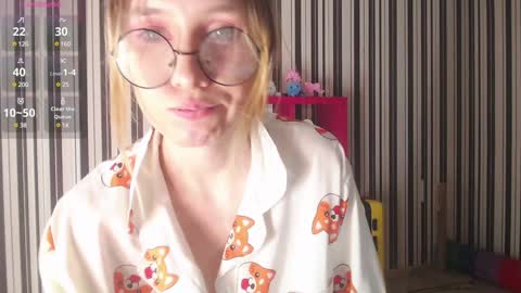Snapshot of _hanna_moon_ chatting on December 13, 8:54 am Hannaolotl online show from December 13, 8:54 am