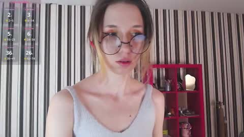 Snapshot of _hanna_moon_ chatting on March 5, 7:05 am Hannaolotl online show from March 5, 7:05 am